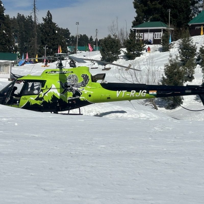 Kashmir helicopter 2026